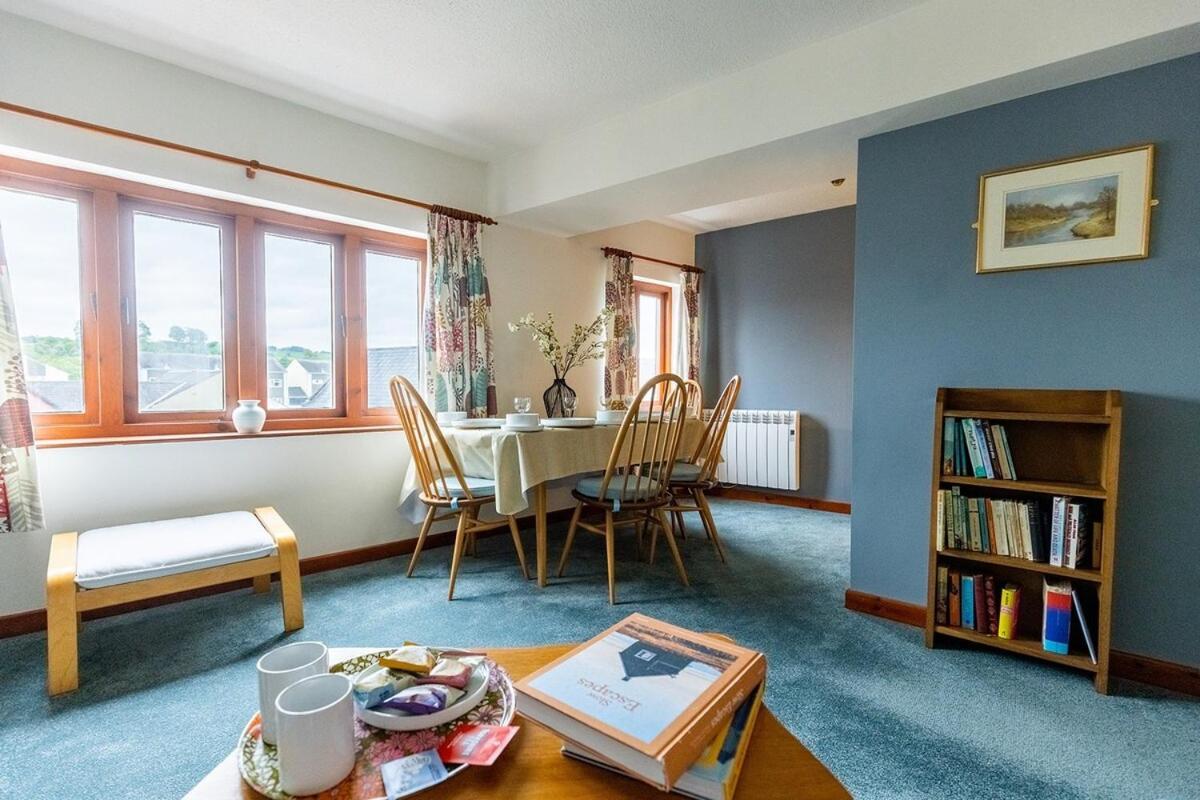Katherines Court - Spacious With Rolling Hill Views Kendal